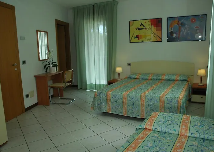 Albatros Apartment *